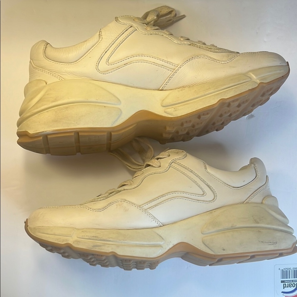 Gucci Cream and Red Rhyton Sneakers men size 6, fits women size 10 - Picture 9 of 12